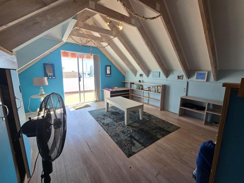 2 Bedroom Property for Sale in Golden Mile Western Cape